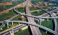 Trung Quốc thông xe hệ thống đường cao tốc dài nhất thế giới 130.000km