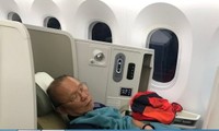 Thầy Park trên máy bay: Ai &apos;chế&apos; tít báo Tiền Phong, bêu xấu trên mạng xã hội?