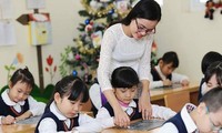 Giáo viên và mong ước ‘được sống bằng lương’, được dạy thật trong năm mới 2022