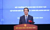 Bộ trưởng GD&amp;ĐT Nguyễn Kim Sơn: &apos;Nhà giáo là tài sản quý nhất của ngành&apos;
