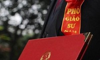 Công bố lịch xét chức danh giáo sư, phó giáo sư năm 2024