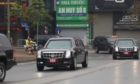 Hai chiếc xe tổng thống tới Hà Nội lần này có biển số giống nhau.