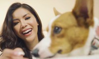 Minh Tú đưa cún cưng vào clip tự giới thiệu ở Hoa hậu Siêu quốc gia 2018.