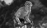Kelly Catlin từng giành nhiều huy chương cho nước Mỹ ở môn xe đạp. Ảnh: AP.