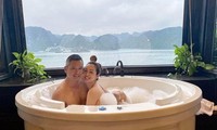 Jennifer Phạm tình tứ cùng ông xã trong bồn tắm khi đi nghỉ dưỡng ở Hạ Long 