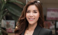 Siêu mẫu Minh Tú vỡ oà thông báo sắp được về Việt Nam sau 4 tháng bị kẹt ở Bali