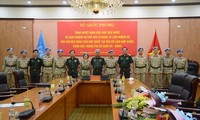Lễ trao quyết định và giao nhiệm vụ cho các sĩ quan đi làm nhiệm vụ GGHB Liên Hợp Quốc.