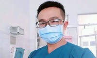 Bác sĩ Touneh Định trong khu điều trị F0