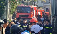 Đà Lạt: Nhà từ đường và nhà dân cháy rụi ngày 26 Tết 