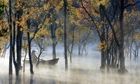 Hồ Tuyền Lâm thơ mộng - Ảnh: Võ Trang