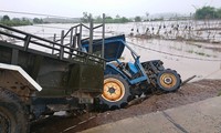 Nhiều tài sản của người dân ở thôn Yên Thành 2, xã Đắk Nuê bị nước lũ cuốn trôi