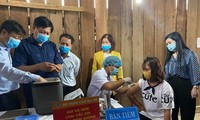 Thứ trưởng Bộ Y tế Đỗ Xuân Tuyên trực tiếp đi kiểm tra công tác phòng chống dịch bạch hầu tại tỉnh Đắk Nông