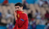 Bị chê đá dở, Morata đáp trả antifan trước trận đấu của Tây Ban Nha
