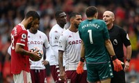 Thủ môn Aston Villa chơi đòn tâm lý khiến sao M.U đá hỏng penalty