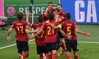 Torres ​tỏa sáng, Tây Ban Nha chấm dứt chuỗi bất bại huyền thoại của Italia