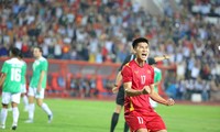 Mưa bàn thắng ở Việt Trì, U23 Việt Nam &apos;mở hàng&apos; hoành tráng