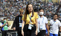 Madam Pang tiếp sức cho U23 Thái Lan trước trận quyết đấu Hàn Quốc 