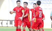 U23 Việt Nam vào tứ kết sau khi hạ Hổ Malaya 2-0
