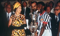Pele, Mourinho và thế giới thể thao thương tiếc nữ hoàng Elizabeth 