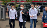 Chủ tịch LĐBĐ Indonesia bị cảnh sát thẩm vấn vì thảm kịch giẫm đạp 