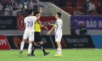 CLB Hà Nội kháng cáo án phạt cấm thi đấu 8 trận của Văn Quyết 