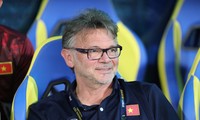 HLV Troussier: &apos;Hai trận sắp tới, U22 Việt Nam chỉ có 17 cầu thủ&apos;