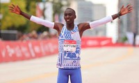 Sốc: Kỷ lục gia marathon thế giới Kelvin Kiptum tử nạn