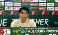 HLV Hà Nội FC Daiki Iwamasa: &apos;Cầu thủ Việt có thể chơi tại Nhật Bản, tại giải hạng 2 hoặc hạng 3&apos;