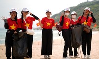 Vì &apos;Giấc mơ xanh&apos;, tuổi trẻ Phú Yên hào hứng bảo vệ môi trường biển 