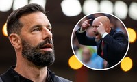 BLĐ MU họp vào thứ Ba, Van Nistelrooy sẽ tạm quyền nếu Ten Hag bị sa thải 