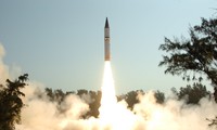 Tên lửa Agni-II của Ấn Độ.