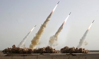 [VIDEO] Iran lần đầu nã tên lửa vào lãnh thổ Syria