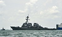 Một năm bốn vụ va chạm, Mỹ tạm dừng hoạt động hải quân khắp thế giới