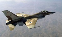 Quân đội Syria bắn trúng máy bay chiến đấu Israel