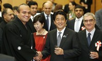 Bầu cử Nhật Bản: Cơ hội và thách thức chờ ông Abe
