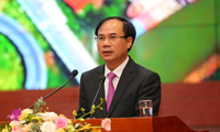 Ông Nguyễn Văn Sinh, Thứ trưởng Bộ Xây dựng phát biểu tại Hội thảo.