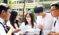 Ðoàn kiểm tra cơ sở vật chất điểm thi tại tỉnh Hà Nam