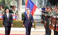 Lễ đón chính thức Chủ tịch nước Võ Văn Thưởng thăm hữu nghị CHDCND Lào