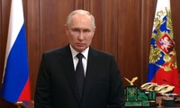 Tổng thống Nga Putin tuyên bố sẽ trừng phạt những người phản quốc, nổi loạn vũ trang