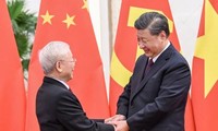 Tổng Bí thư Nguyễn Phú Trọng dự tiệc trà cùng Tổng Bí thư, Chủ tịch Trung Quốc Tập Cận Bình trong chuyến thăm năm 2022. (Ảnh: TTXVN)