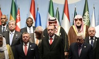 Các lãnh đạo Ả-rập và Hồi giáo dự hội nghị về Palestine ở Ả-rập Xê-út ngày 11/11. (Ảnh: Reuters)