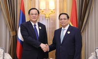 Thủ tướng Lào và Phu nhân sắp thăm chính thức Việt Nam