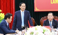 Bộ trưởng Ngoại giao Bùi Thanh Sơn làm việc với Hòa Bình về công tác hội nhập quốc tế và đối ngoại