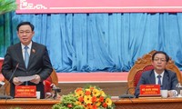 Chủ tịch Quốc hội Vương Đình Huệ làm việc với tỉnh Bình Định