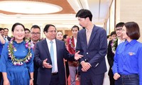 Toàn cảnh buổi gặp mặt và đối thoại của Thủ tướng Phạm Minh Chính với thanh niên