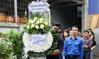 Bạn cùng lớp đến tiễn biệt, chia sẻ giấc mơ dang dở của nam sinh tử vong trong vụ cháy ở Hà Nội