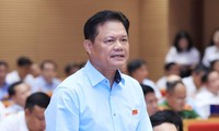 Hà Nội: Chưa hết nhiệm kỳ đã thay 3 giám đốc, 6 chủ tịch huyện
