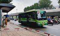 Thêm 2 tuyến xe buýt giảm ùn tắc tại sân bay Tân Sơn Nhất