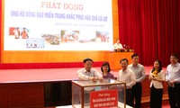 Cơ quan, đoàn thể tỉnh Quảng Ninh vận động ủng hộ miền Trung lũ lụt