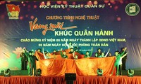 Vang mãi khúc quân hành